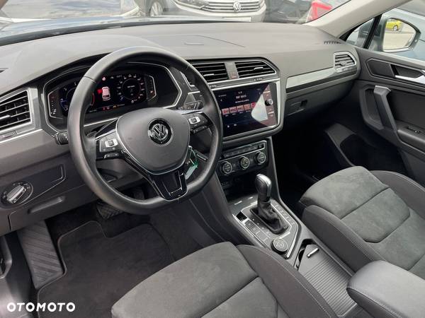 Volkswagen Tiguan - 13