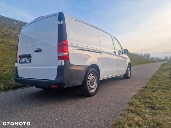 Mercedes-Benz METRIS - 11