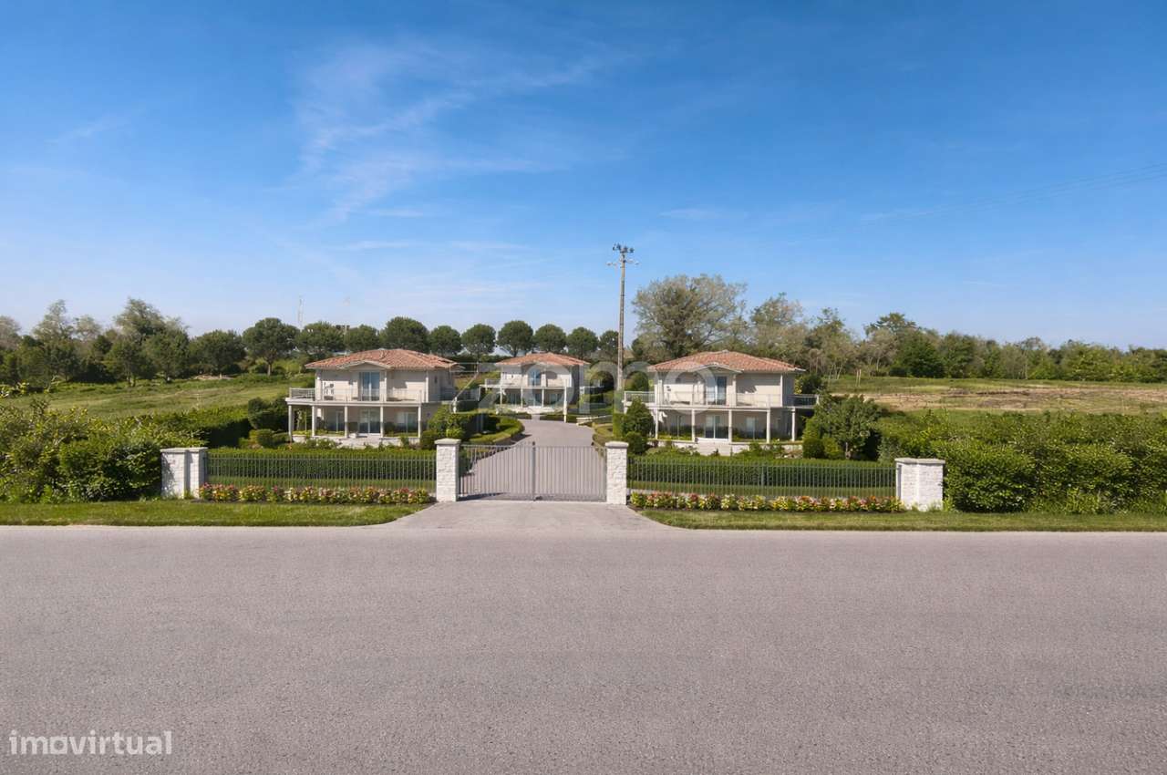 Terreno com 2100m2 para construção na Maceira - Grande imagem: 3/16