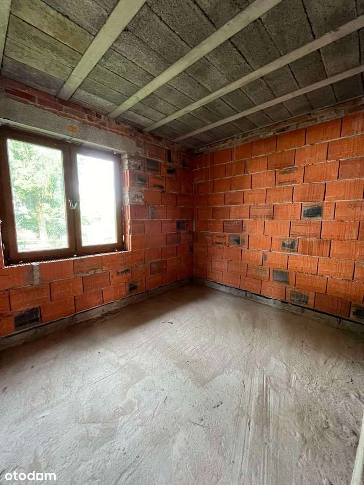 DOM w stanie surowym zamkniętym. Działka z linią brzegową.-6