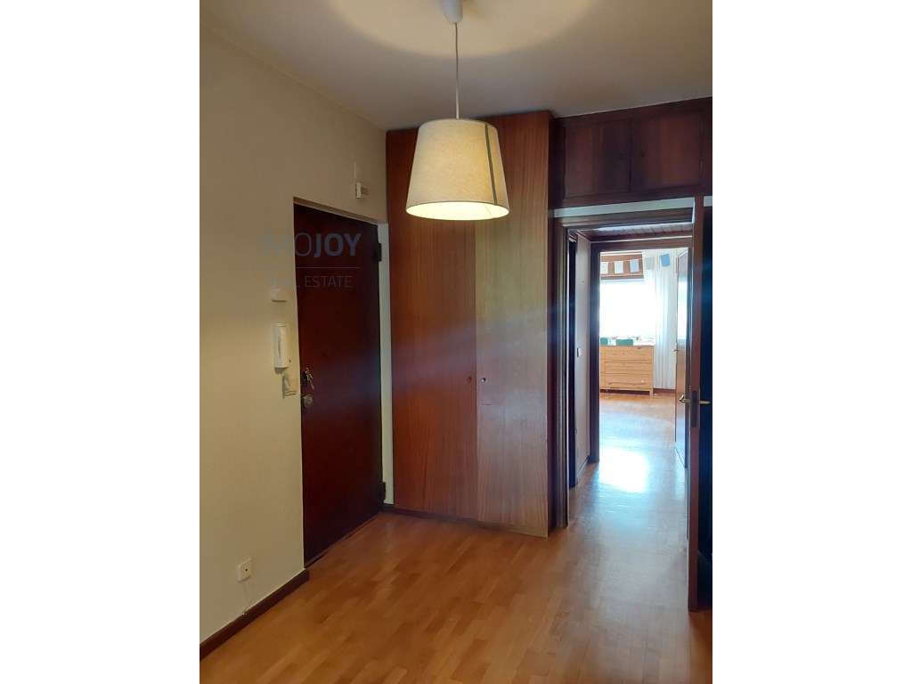 Simpático Apartamento T2 para Arrendamento junto à Foz do Douro - Grande imagem: 4/20