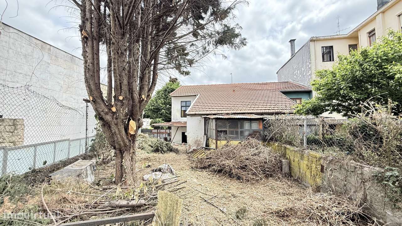 Moradia para remodelar em Ermesinde-23