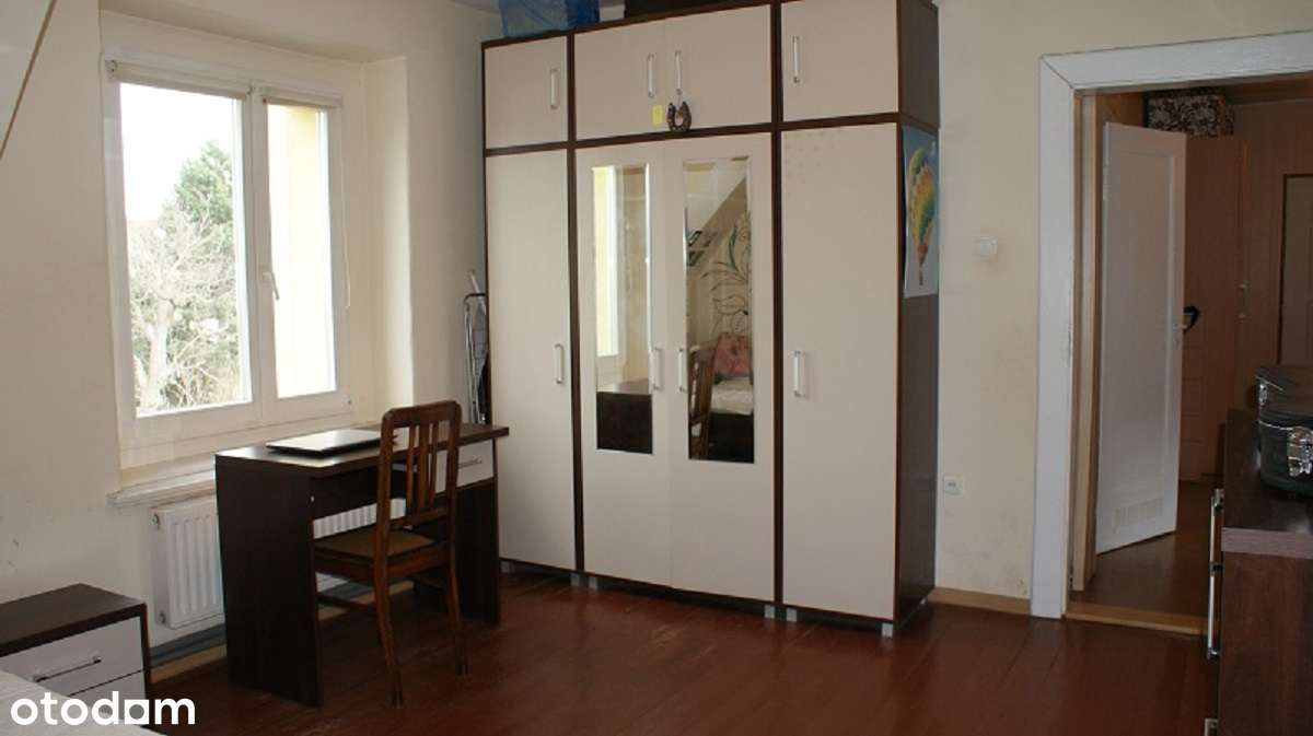 Połowa domu z dużą działką na Karłowicach-16