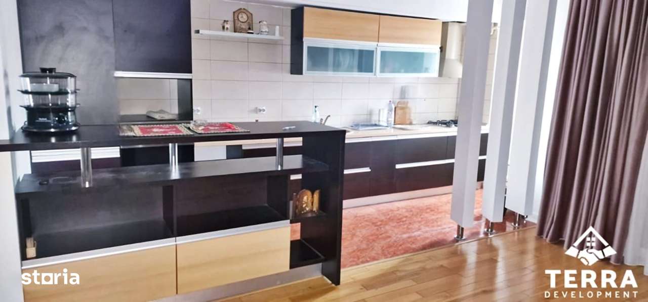 Pret promotional! Apartament spatios, cu garaj  – Faleza Nord-5