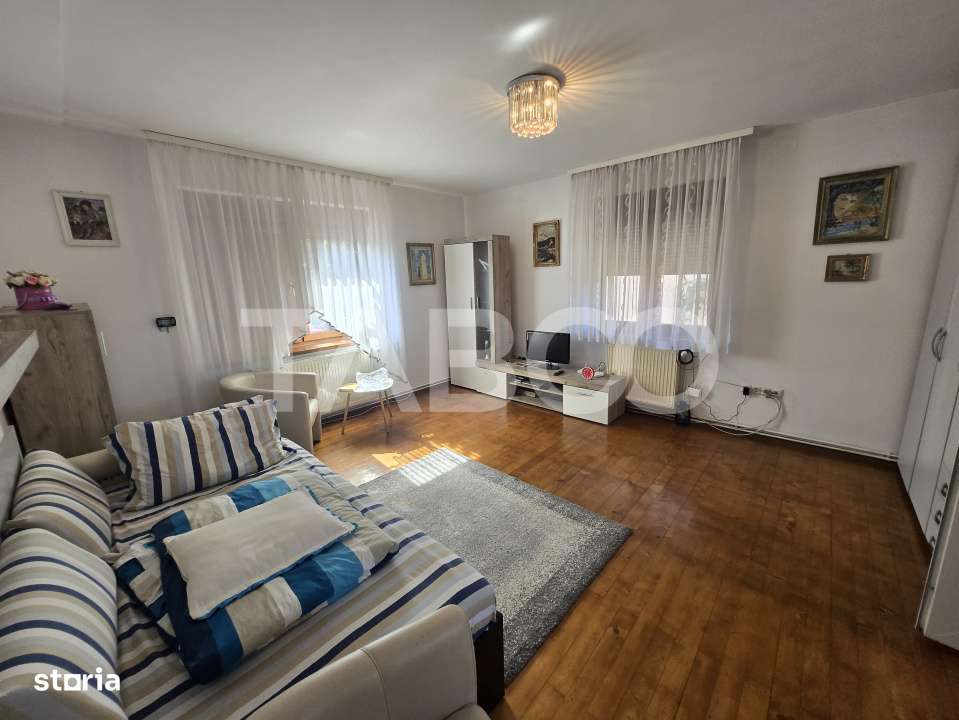 Casa individuala de vanzare 387mpu teren 624mp Sura Mica Sibiu - Imagine principală: 3/19