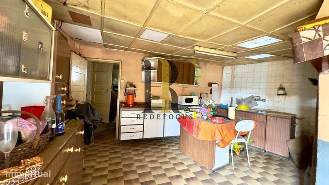 Oportunidade única em São Martinho da Gândara: Moradia para restaur-15