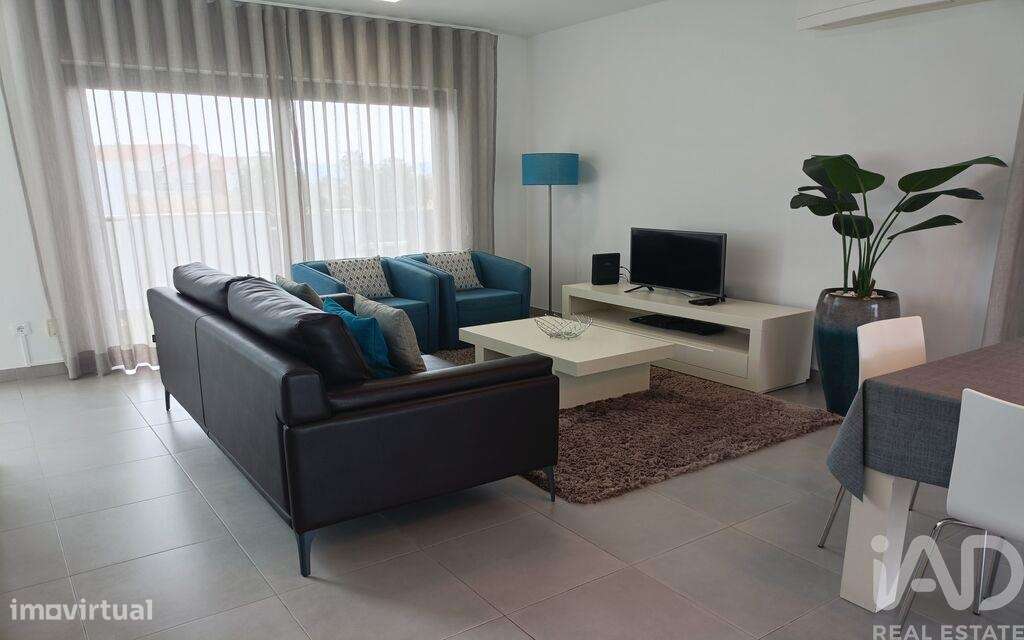 Casa / Villa T3 em Tornada e Salir do Porto de 142,00 m2 - Grande imagem: 4/29