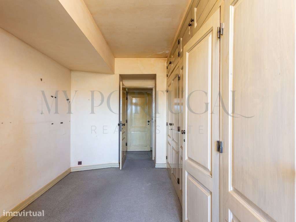 Apartamento T3 com Duas Varandas e Vista Privilegiada - Cascais - P...-12