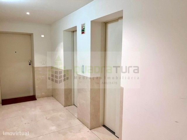 Apartamento T3 | Foz do Douro | varandas 45m2 | Garagem Box 40m2-24