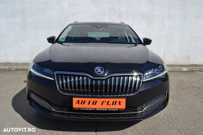 Skoda Superb 2.0 TDI 4x4 DSG Premium Edition - 2