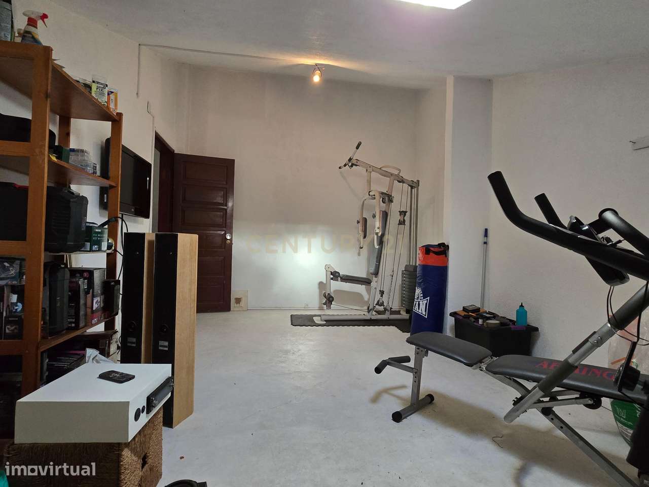 Apartamento T2 no Centro de Mem Martins-24