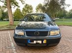 VW Bora 1.9 TDi Highline EC - 3