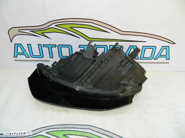 Far dreapta halogen  Audi A4 model 2011-2015 cod 8K0941004L - 7