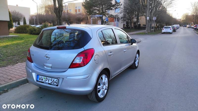 Opel Corsa 1.2 16V Edition - 7