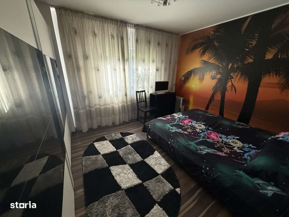 Apartament 4 Camere, open-space, 96mp, George Enescu, zona Liceul de C - Imagine principală: 5/15