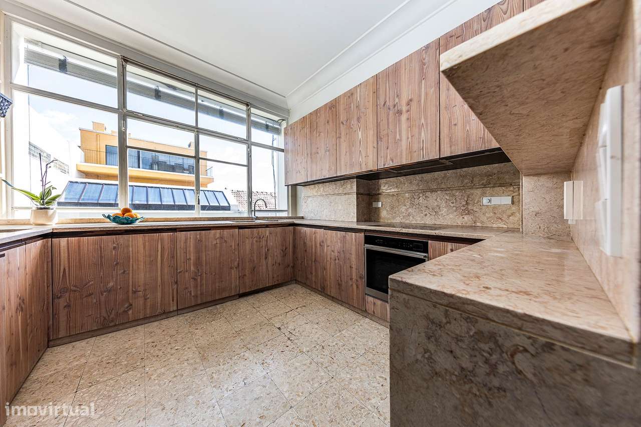 Apartamento T4 com Jardim de Inverno | Alvalade, Lisboa-13