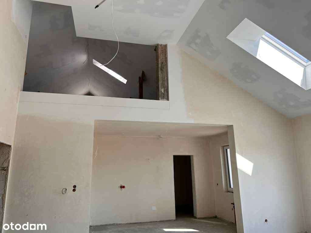 Nowoczesny dom 260 m² z antresolą, dużym garażem i poddaszem - Pełny obrazek: 5/19