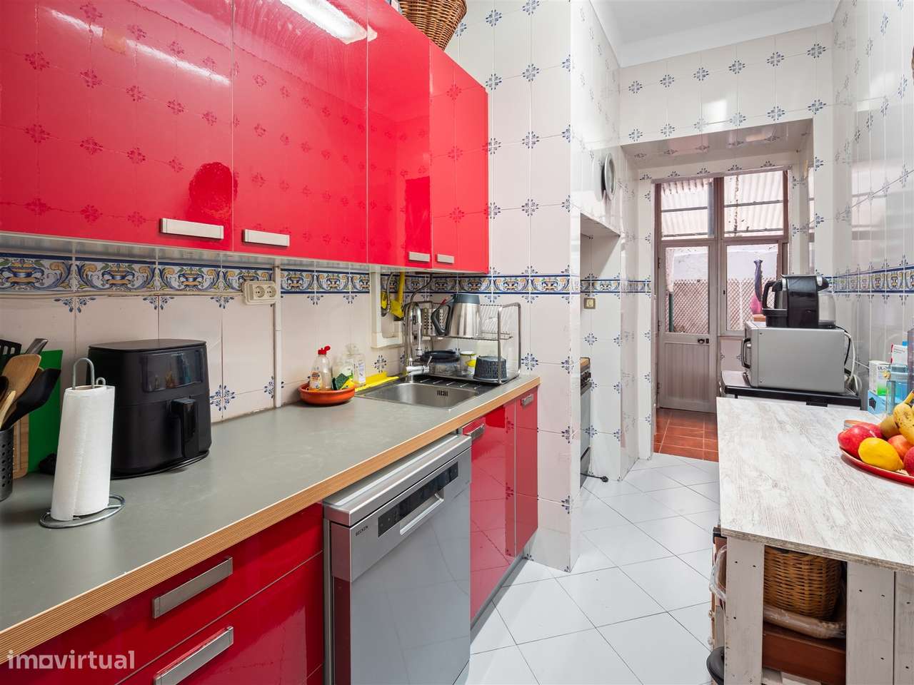 Apartamento T1 com Pátio Privativo-10