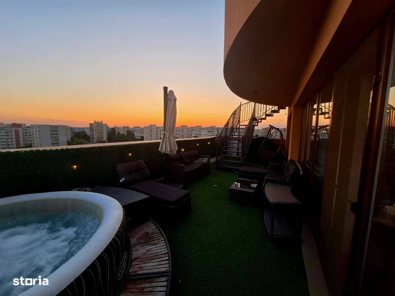 Ap.Penthouse,amenajat LUX ,mobilat/utilat.14 minute pana la metrou !!!