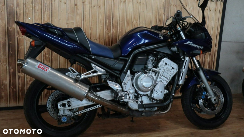 Yamaha FZS - 13