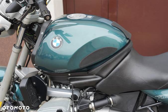 BMW R - 9