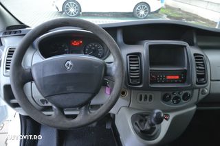 RENAULT Trafic L1H1 2.0dCI 115cp - 8