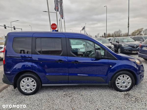 Ford Tourneo Connect - 38