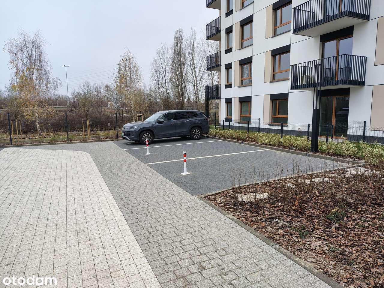 Nowoczesny lokal 38m2 na wynajem z parkingiem - Harmonia Mokotów - Pełny obrazek: 5/16