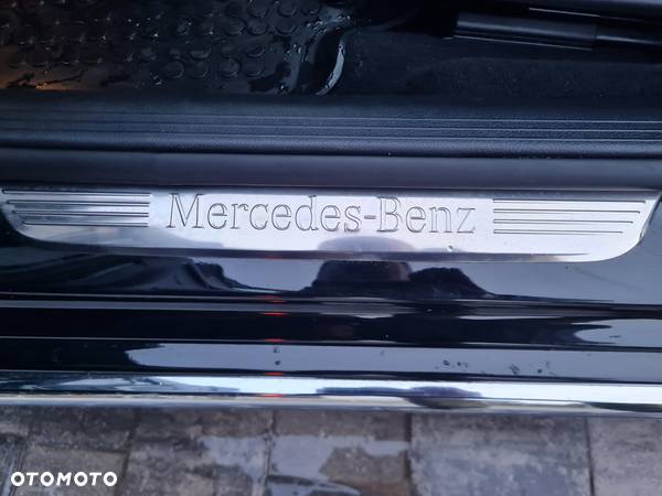 Mercedes-Benz Klasa E 220 d T 9G-TRONIC Avantgarde - 35