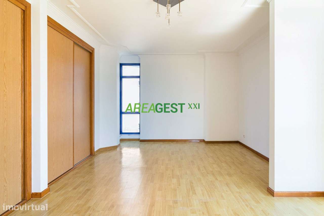 Apartamento T3, para Venda na Falagueira - Venda Nova, Amadora-14
