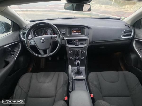 Volvo V40 2.0 D2 Kinetic Eco - 9