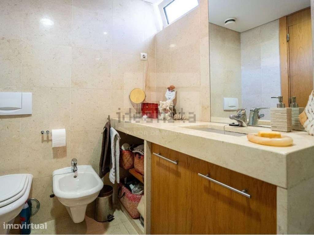 Apartamento T4, situado no prestigiado Parque das Nações, em Lisboa-11