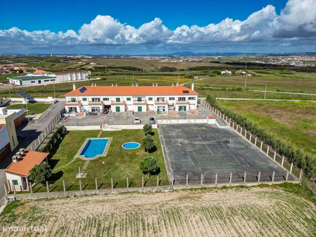 MORADIA T3 EM CONDOMÍNIO FECHADO COM PISCINA, JUNTO À PRAIA DA ASSENTA-47
