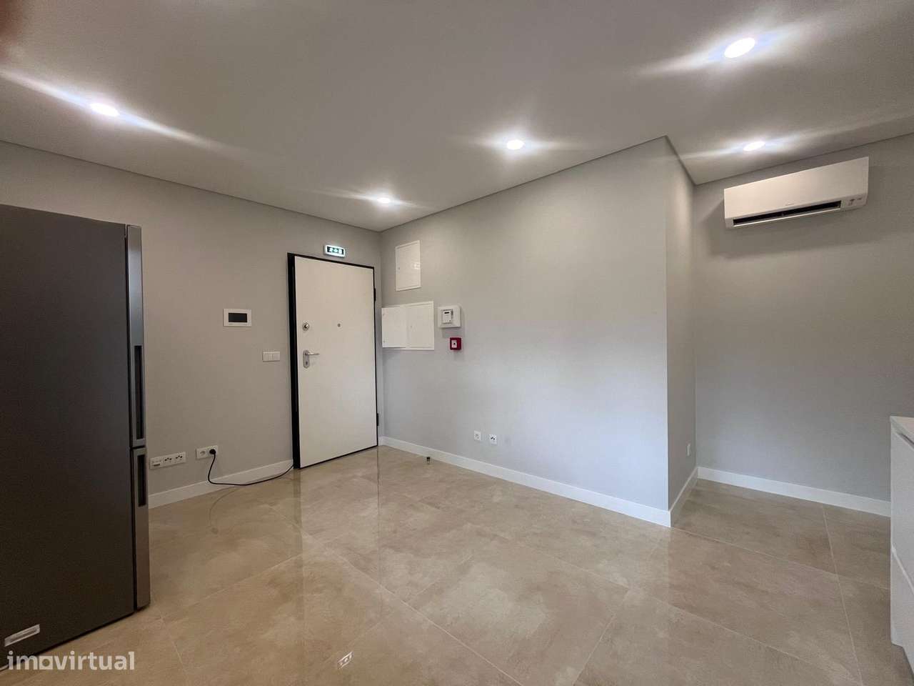 Atelier com kitchenette Totalmente Equipada - Viseu - Grande imagem: 4/7