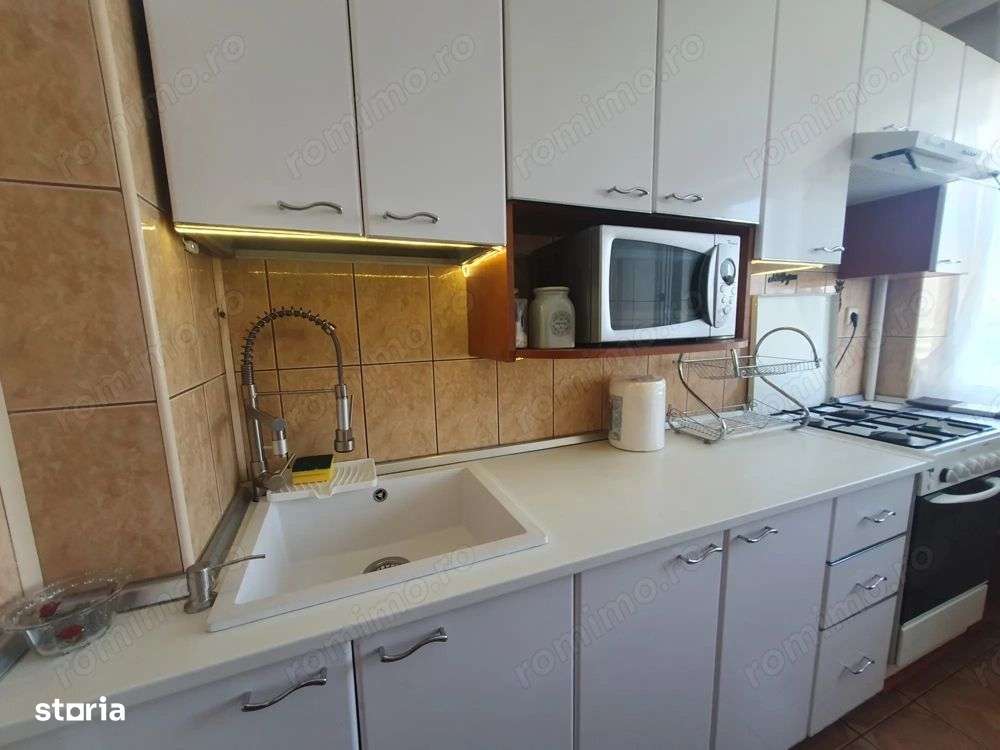 De Inchiriat Apartament 3 camere Unirii - Cantemir sector 4 - Imagine principală: 4/10