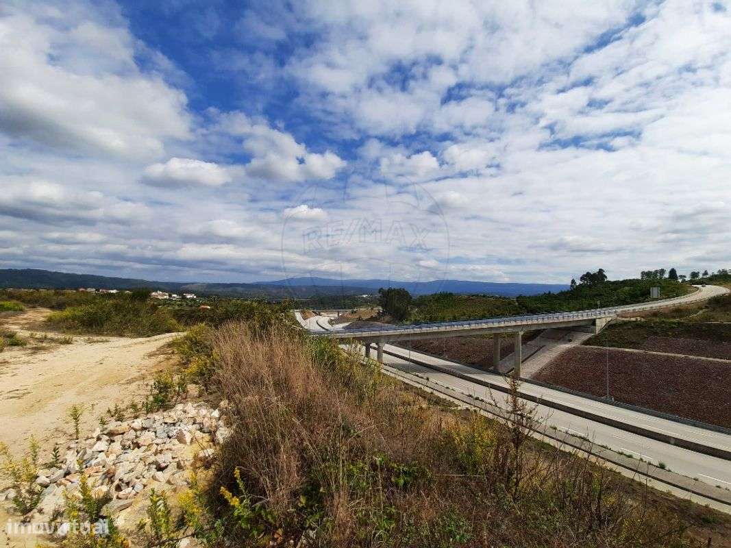 Terreno  para Venda em Almalaguês - Grande imagem: 2/10
