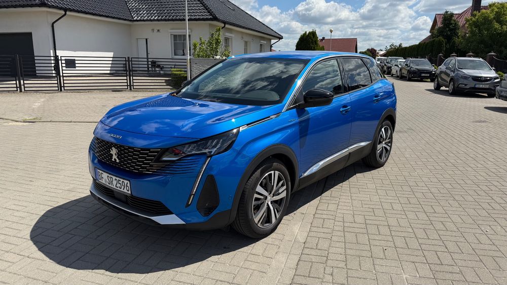 Peugeot 3008 II Hybrid4 300 e-EAT8 Allure 2022
