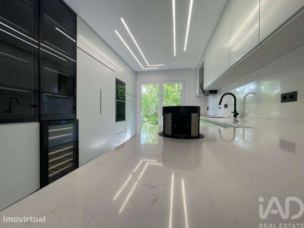 Apartamento T4 em Santa Iria de Azoia, São João da Talha e Bobadela de - Grande imagem: 3/30