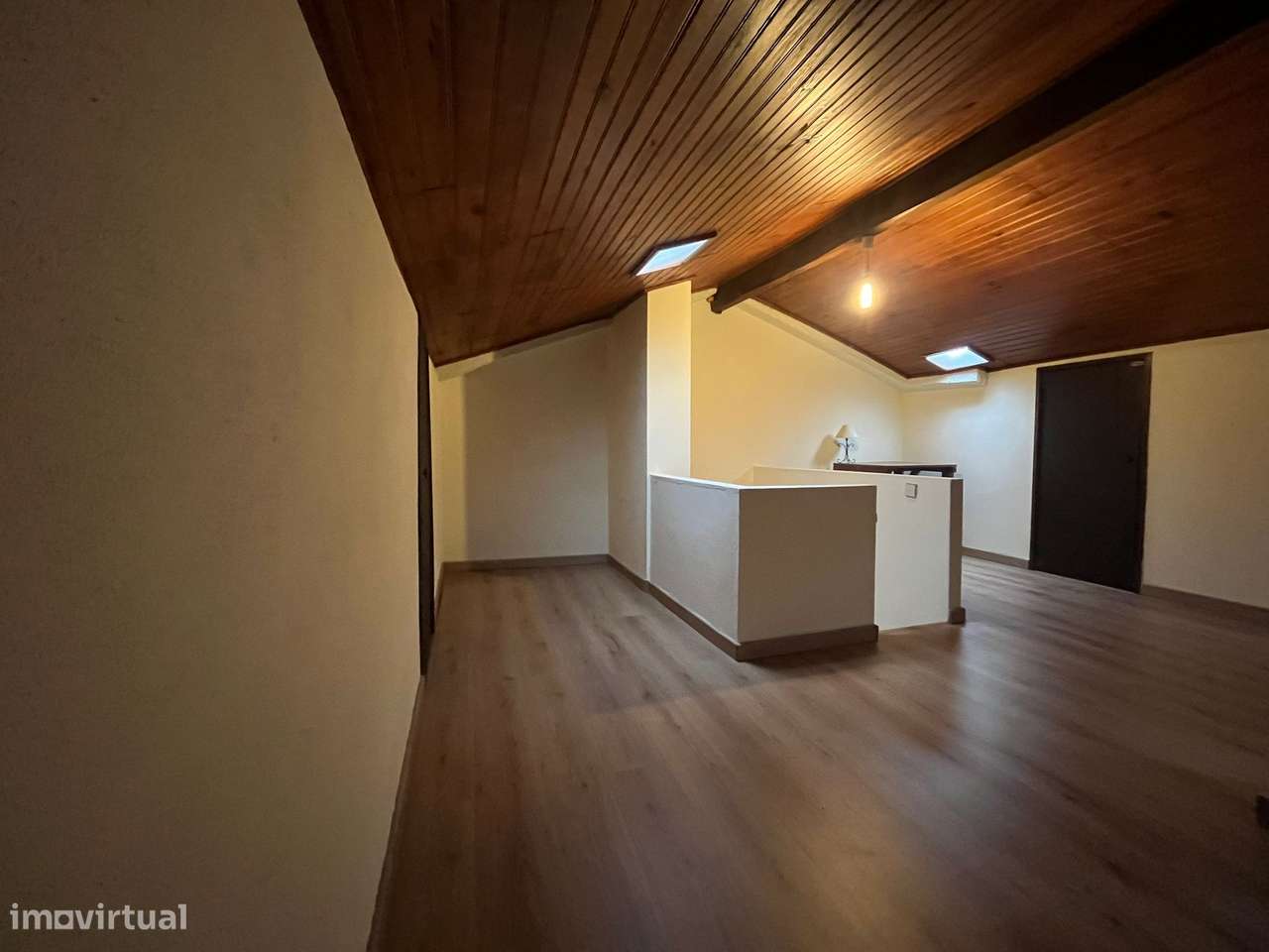 Excelente T2 com Sótão localizado perto do centro de Gondomar-25