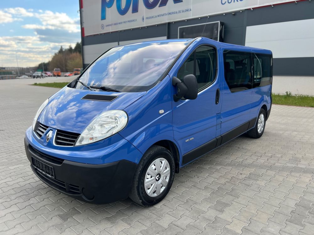 Renault Trafic II L1H1 Passenger Lux 2009