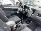 Mitsubishi Outlander 2.2 Litre DI-D AWD Invite+ - 10