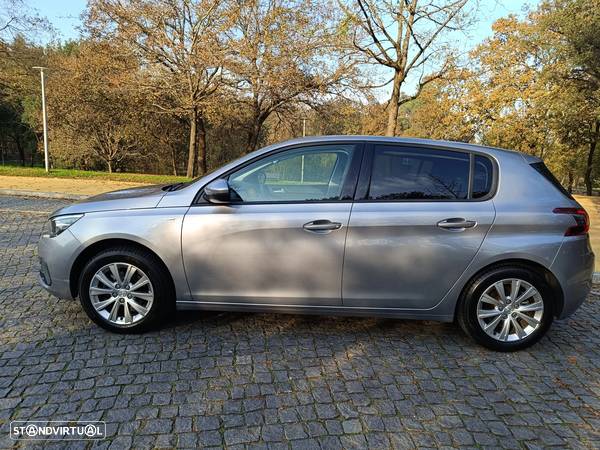 Peugeot 308 1.5 BlueHDi Style J17 EAT8 - 6