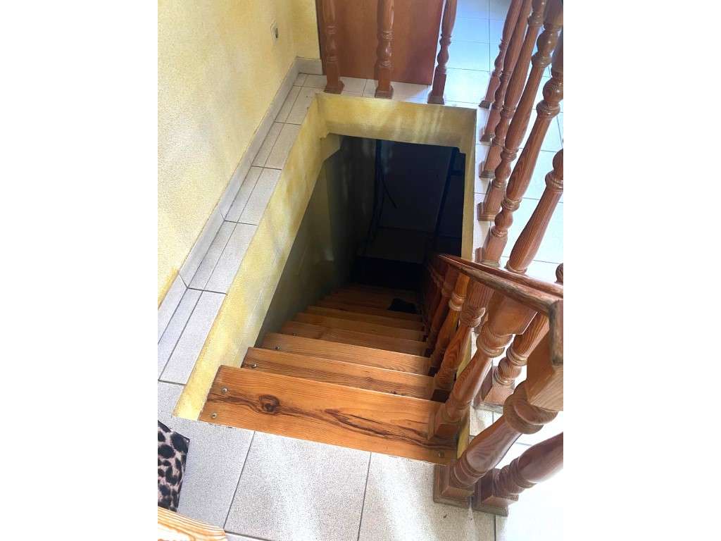 Aranguês - Loja com garagem - Excelentes àreas-8