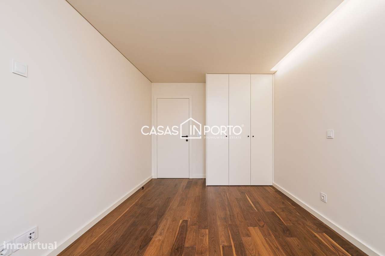 T3 com terraço e varanda - Centro de Vila Nova de Gaia-16