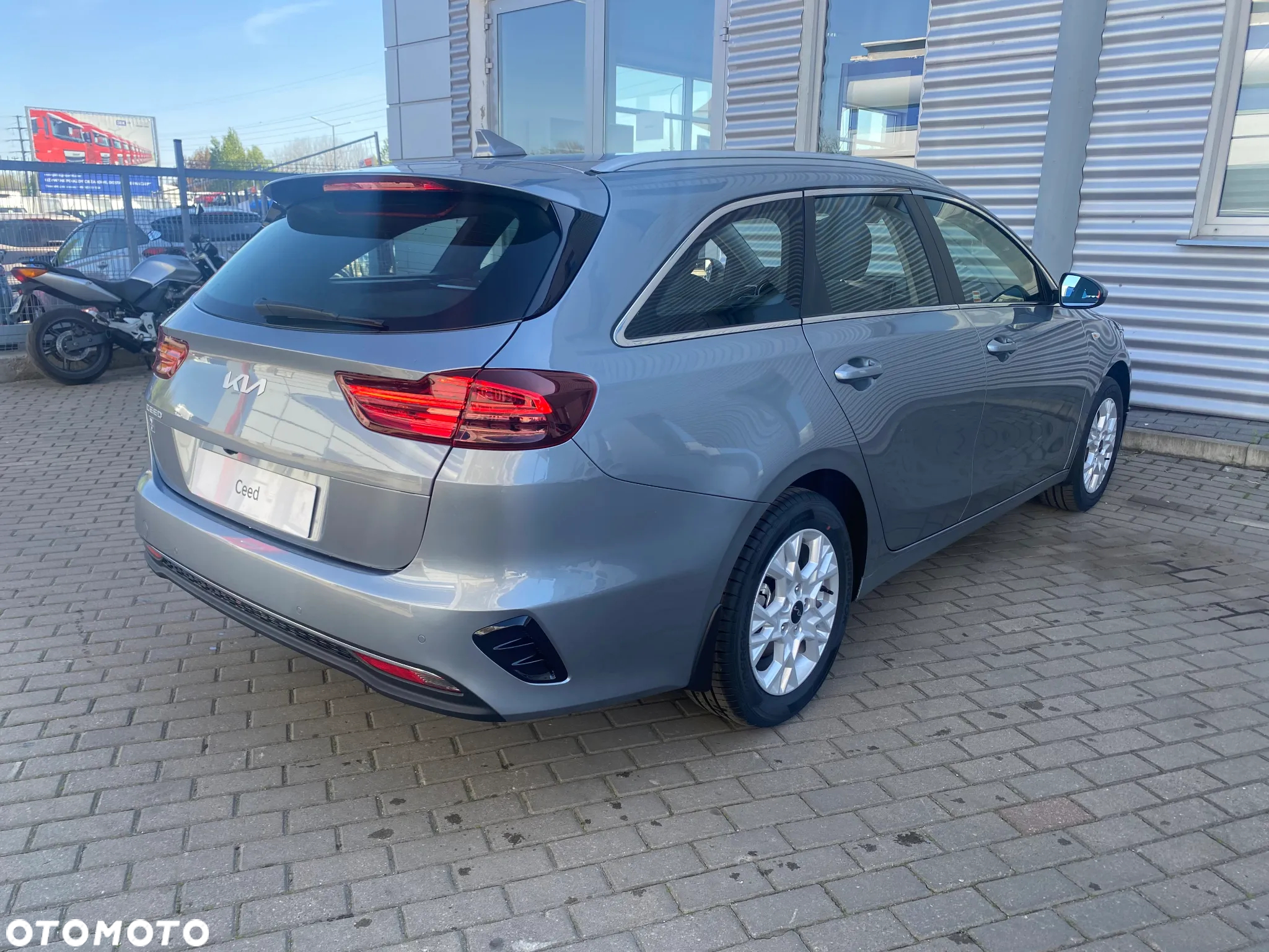 Kia Ceed 1.5 T-GDI M - 19