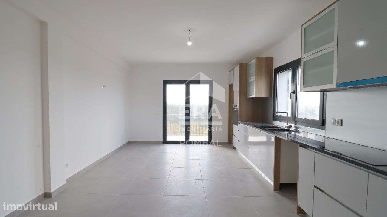 Moradia Nova a 2 minutos da cidade de Pombal - Grande imagem: 5/36