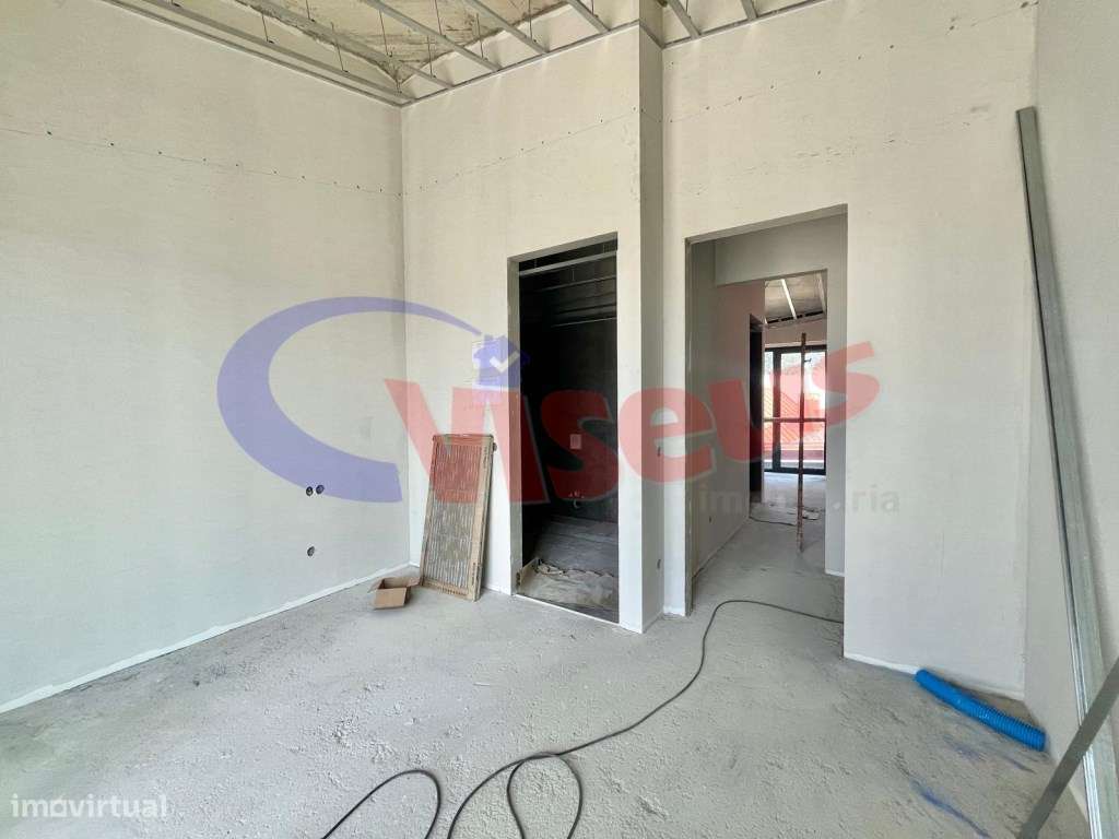 Moradia T3 + Escritório Nova junto à Praia Canidelo-33