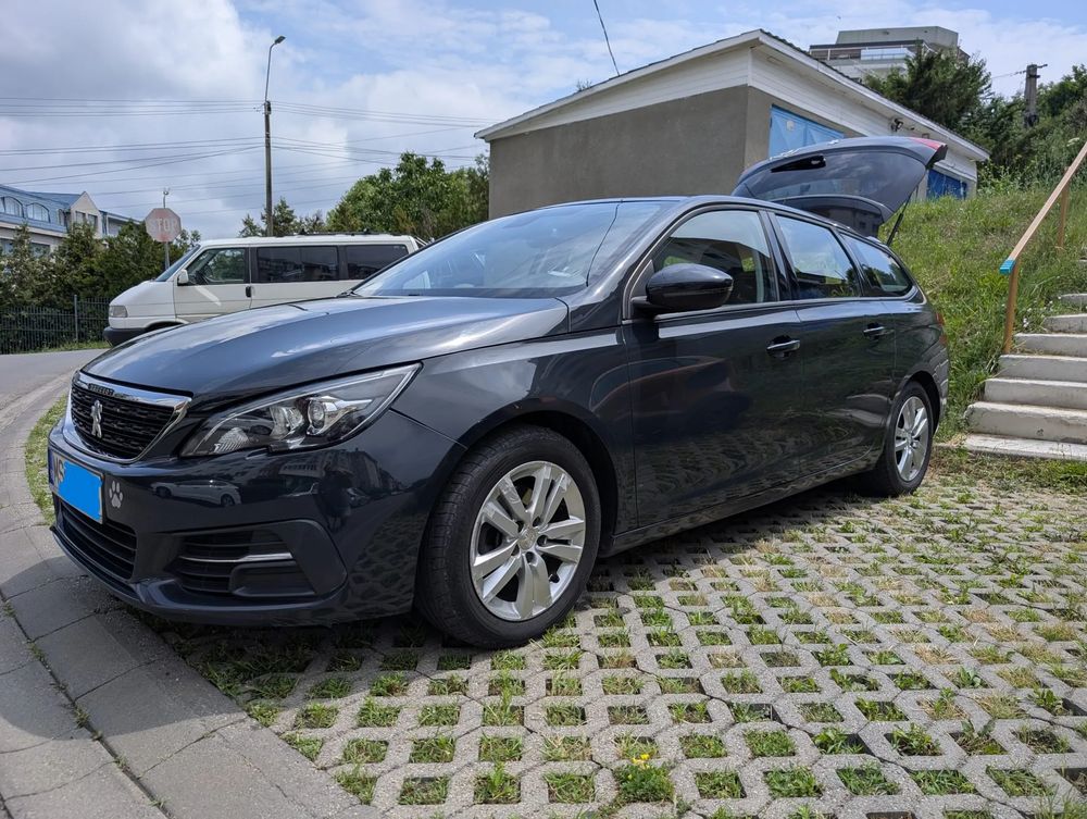 Peugeot 308 II [2013 - 2021] 1.6 BlueHDi FAP STT EAT6 Allure 2017