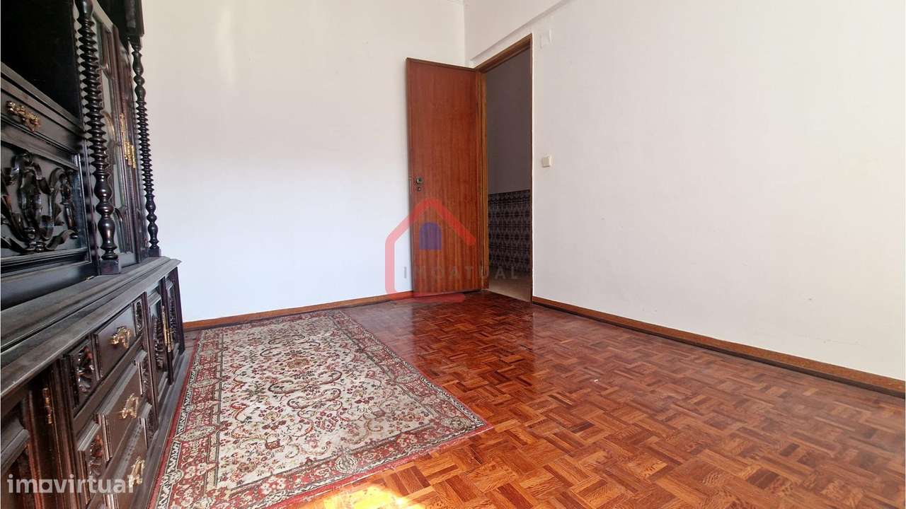 Apartamento T3 em Portugal-11