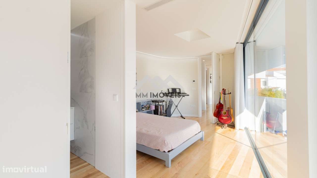 Moradia | T4 | Piscina | Maia-18